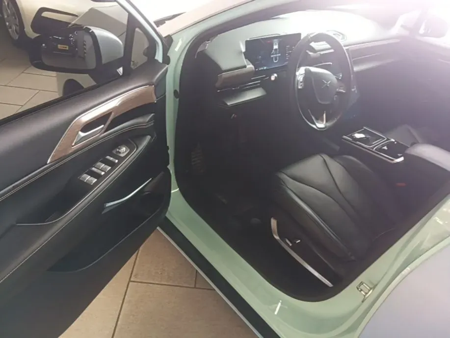 2021 Xpeng P5 BEV 71.4KWH,autocango,china used car exporter,china ev exporter,chinese used car exporter,chinese used ev exporter