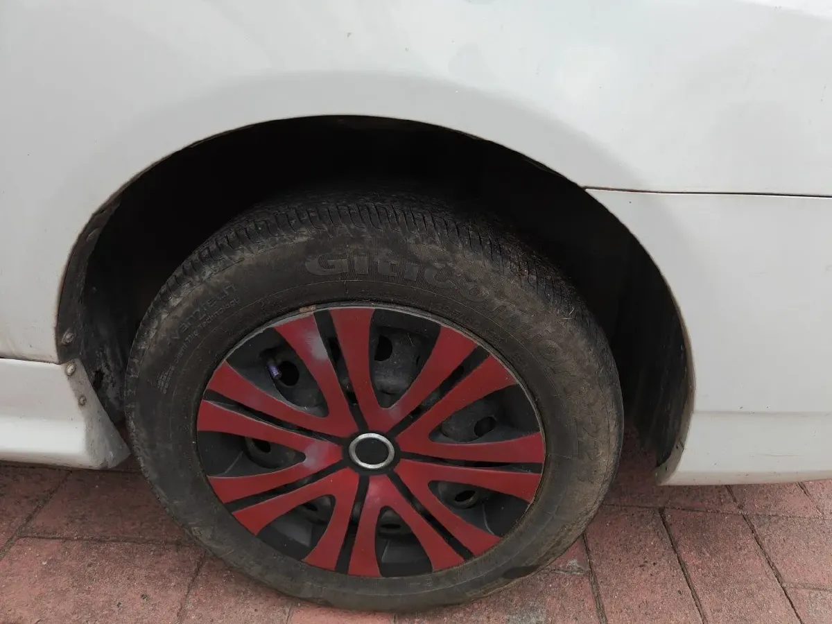 2015 BYD F3 1.5L 109HP L4 5MT,autocango,china used car exporter,china ev exporter,chinese used car exporter,chinese used ev exporter