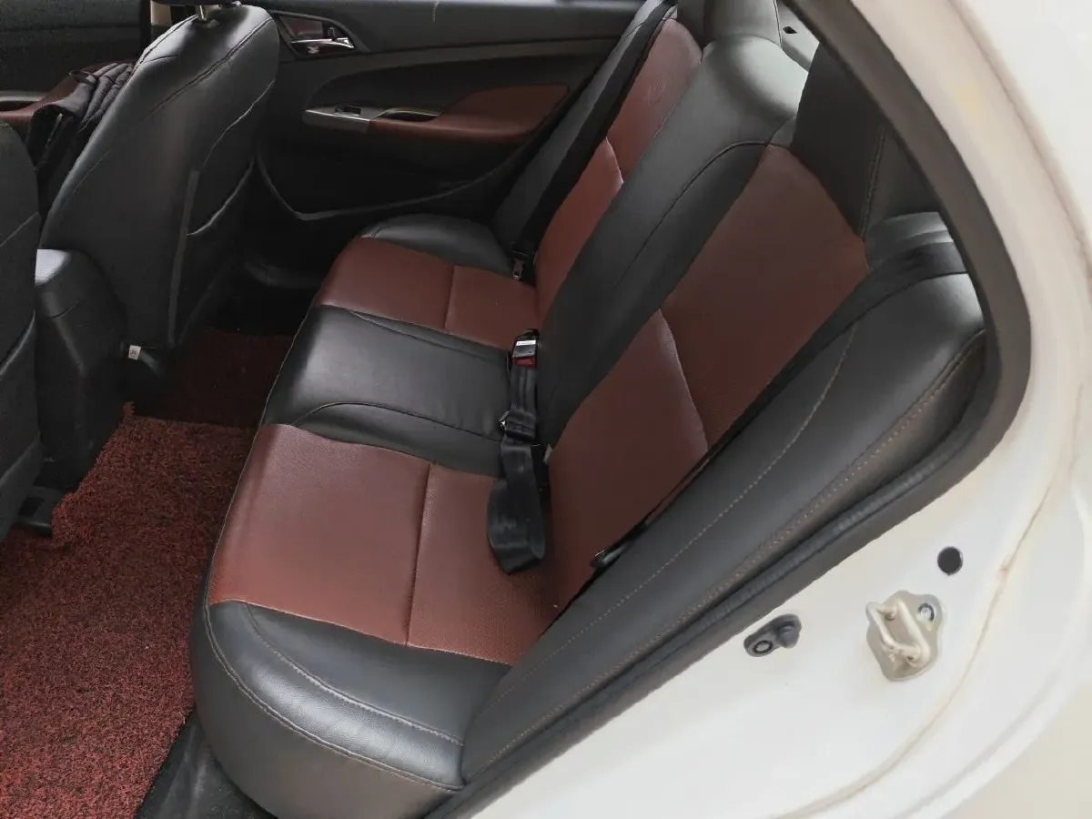2015 BYD F3 1.5L 109HP L4 5MT,autocango,china used car exporter,china ev exporter,chinese used car exporter,chinese used ev exporter