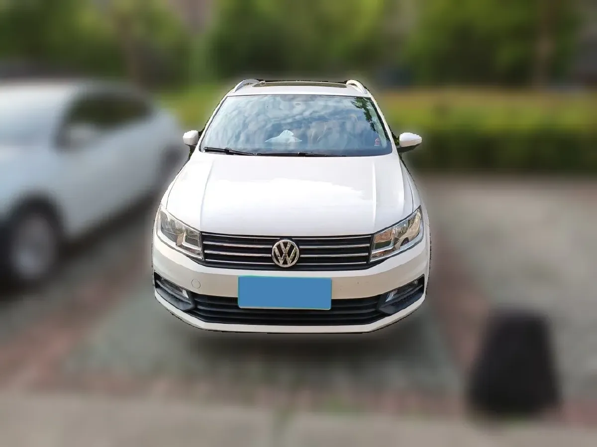 2017 Volkswagen Santana 1.6L 110HP L4 6AT,autocango,china used car exporter,china ev exporter,chinese used car exporter,chinese used ev exporter