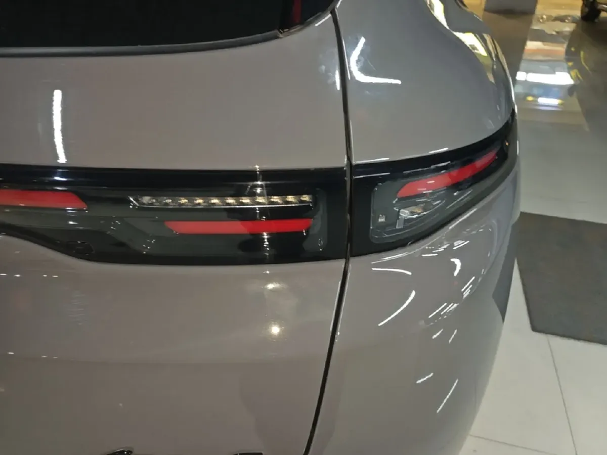 2026 Leapmotor Lafa5 BEV,autocango,china used car exporter,china ev exporter,chinese used car exporter,chinese used ev exporter
