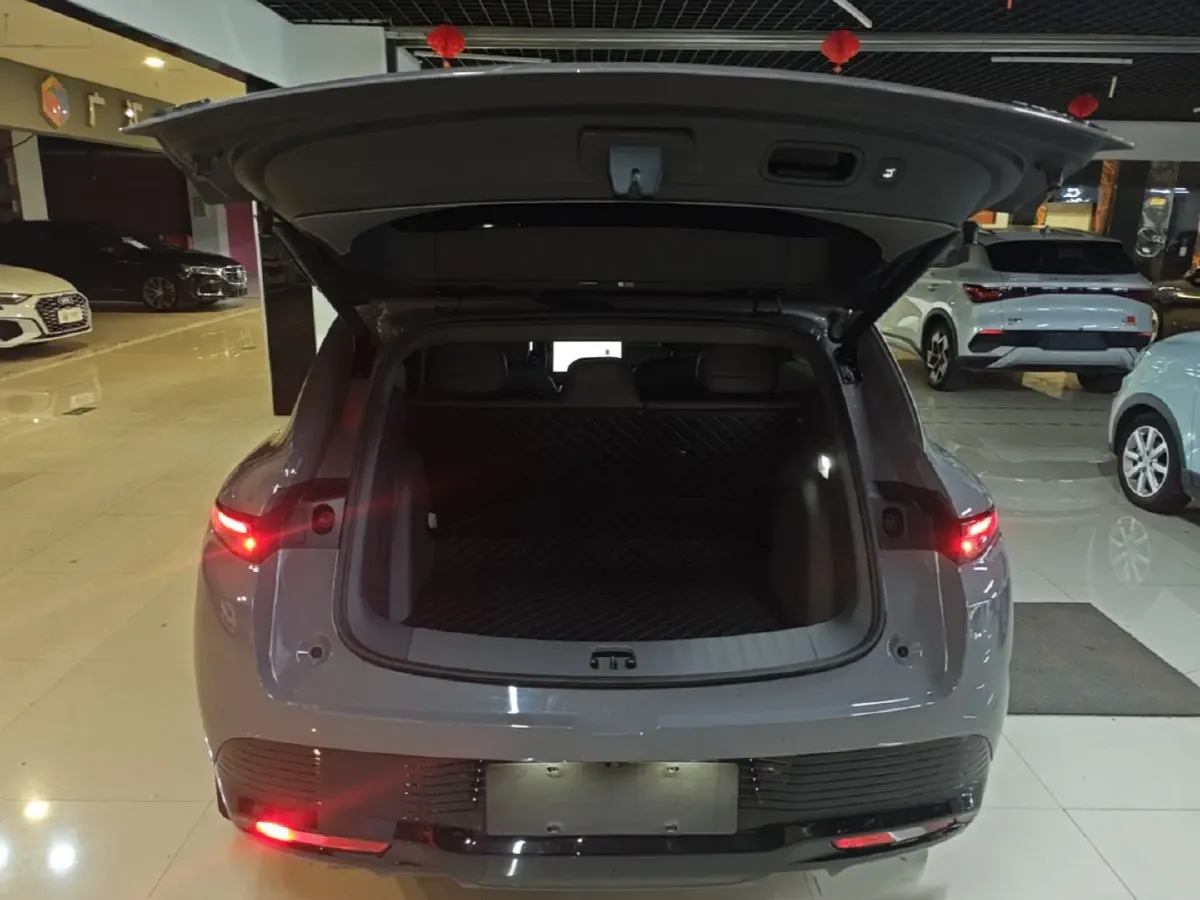 2026 Leapmotor Lafa5 BEV,autocango,china used car exporter,china ev exporter,chinese used car exporter,chinese used ev exporter
