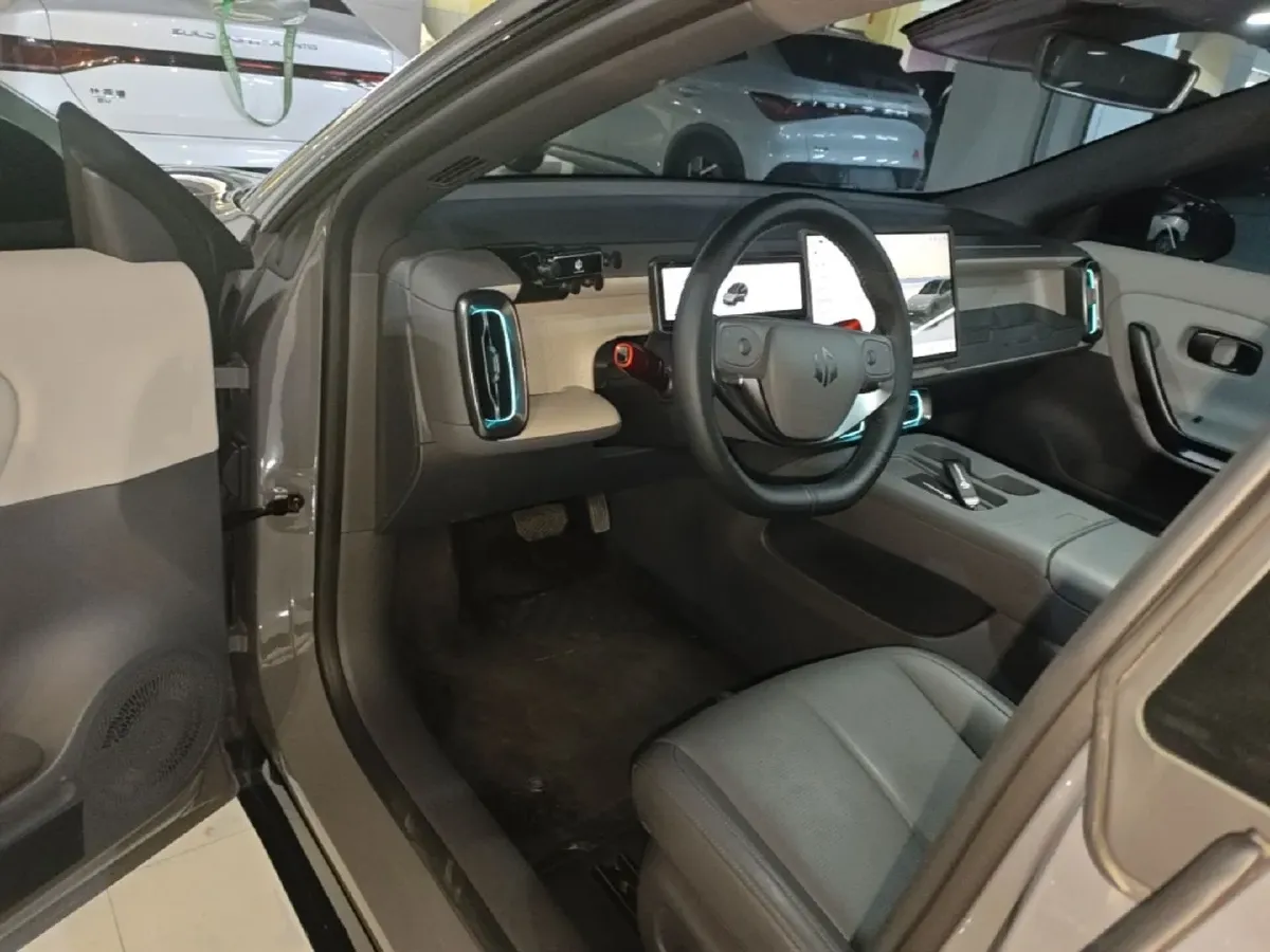 2026 Leapmotor Lafa5 BEV,autocango,china used car exporter,china ev exporter,chinese used car exporter,chinese used ev exporter