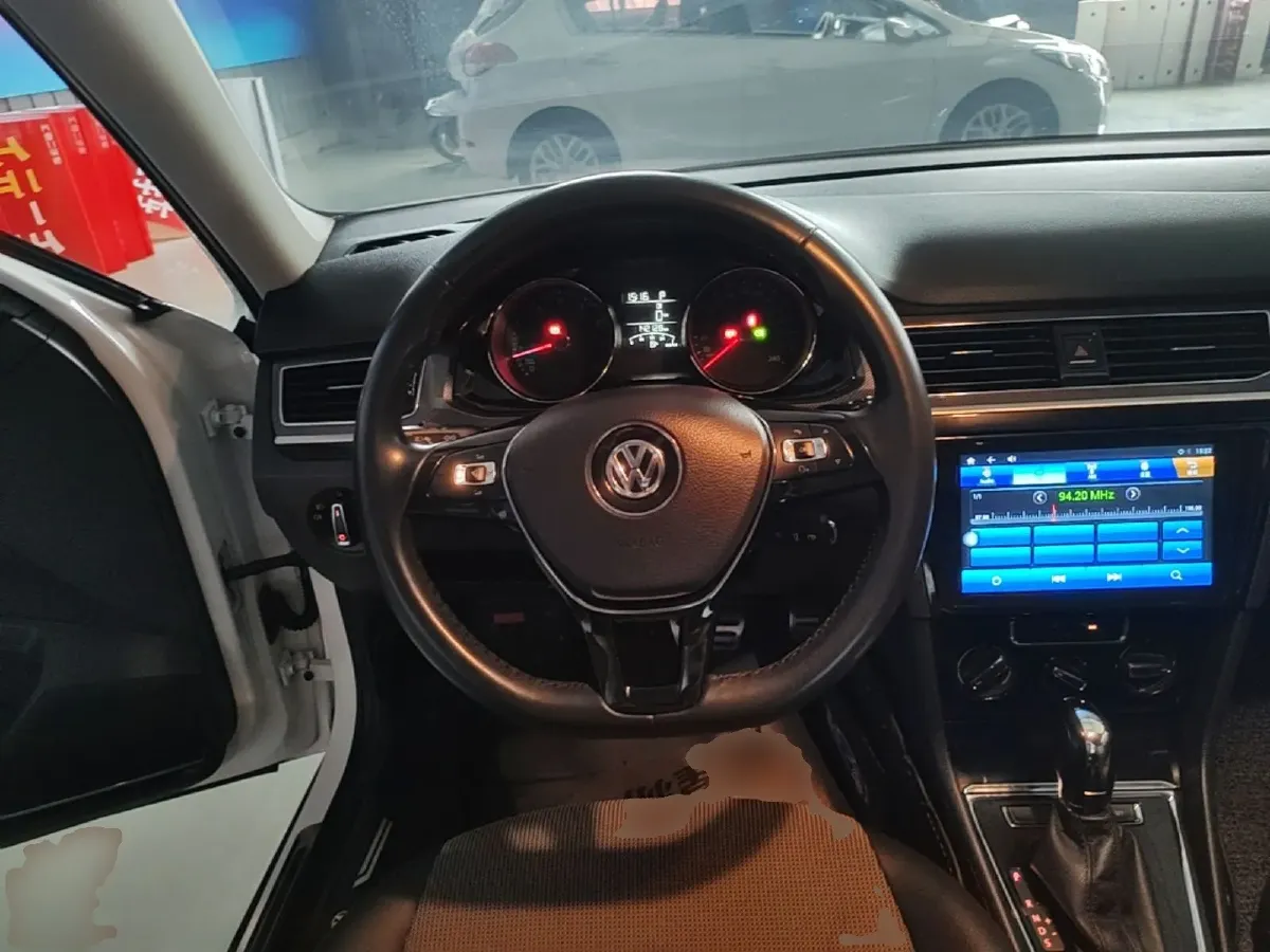 2018 Hyundai Elantra 1.4T 130HP L4 7DCT,autocango,china used car exporter,china ev exporter,chinese used car exporter,chinese used ev exporter