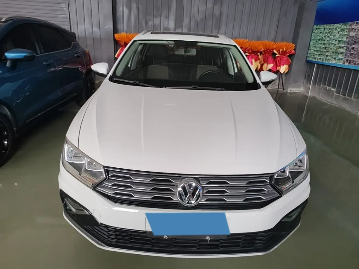 2018 Hyundai Elantra 1.4T 130HP L4 7DCT,autocango,china used car exporter,china ev exporter,chinese used car exporter,chinese used ev exporter