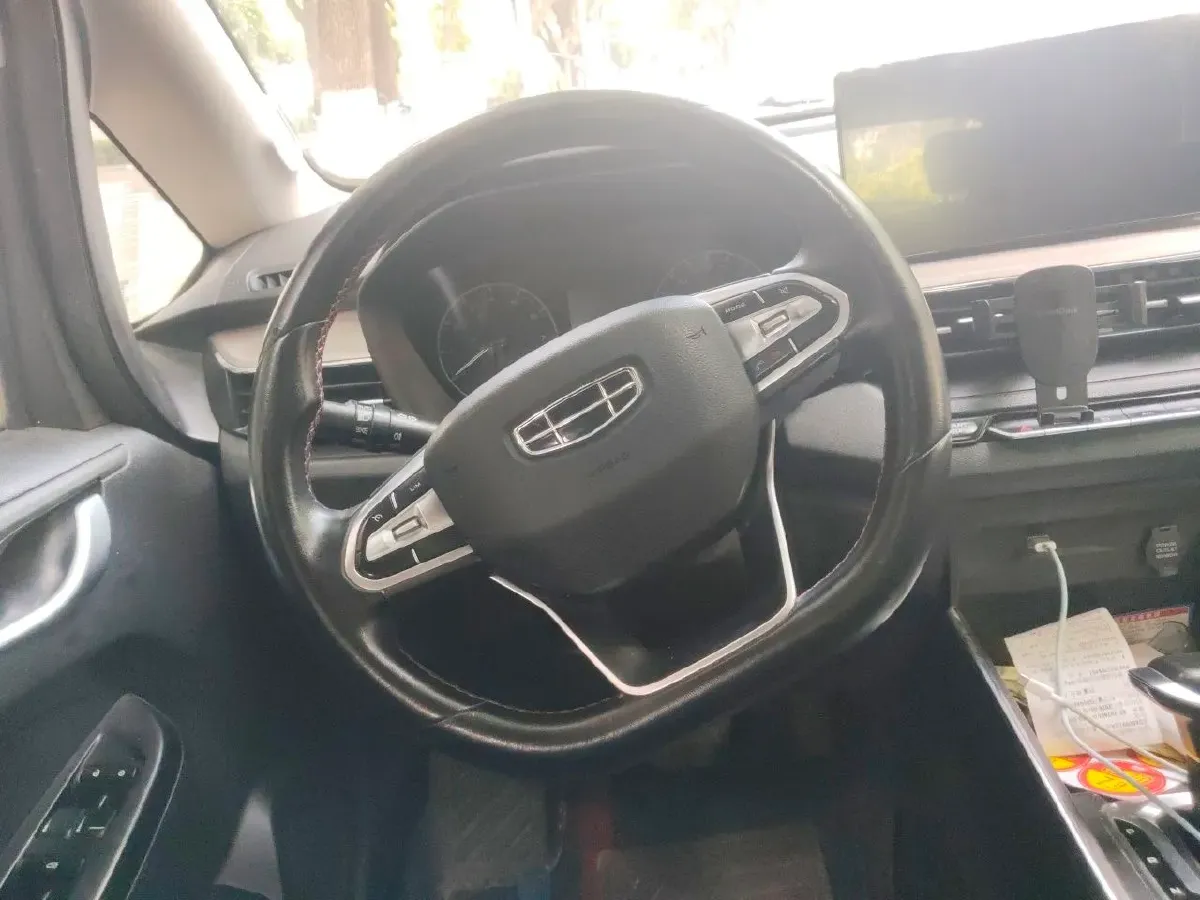 2021 Geely Vision X3 1.5L 109HP L4 CVT,autocango,china used car exporter,china ev exporter,chinese used car exporter,chinese used ev exporter