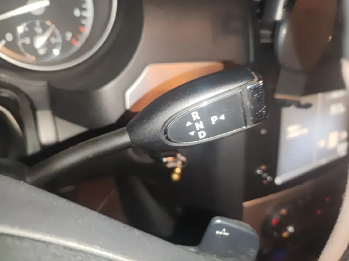 2014 Mercedes-Benz R Class 3.0T 272HP V6 7AT,autocango,china used car exporter,china ev exporter,chinese used car exporter,chinese used ev exporter