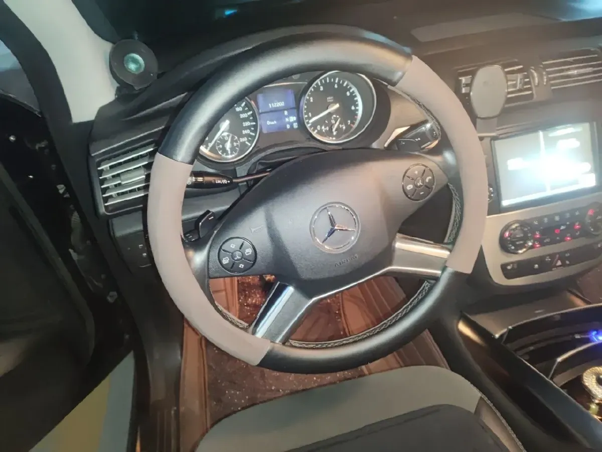 2014 Mercedes-Benz R Class 3.0T 272HP V6 7AT,autocango,china used car exporter,china ev exporter,chinese used car exporter,chinese used ev exporter