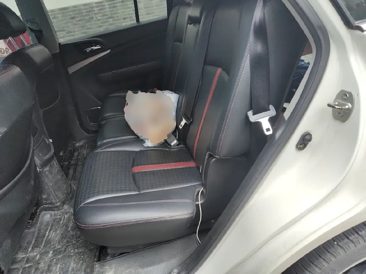 2015 BYD S7 2.0T 205HP L4 6DCT,autocango,china used car exporter,china ev exporter,chinese used car exporter,chinese used ev exporter