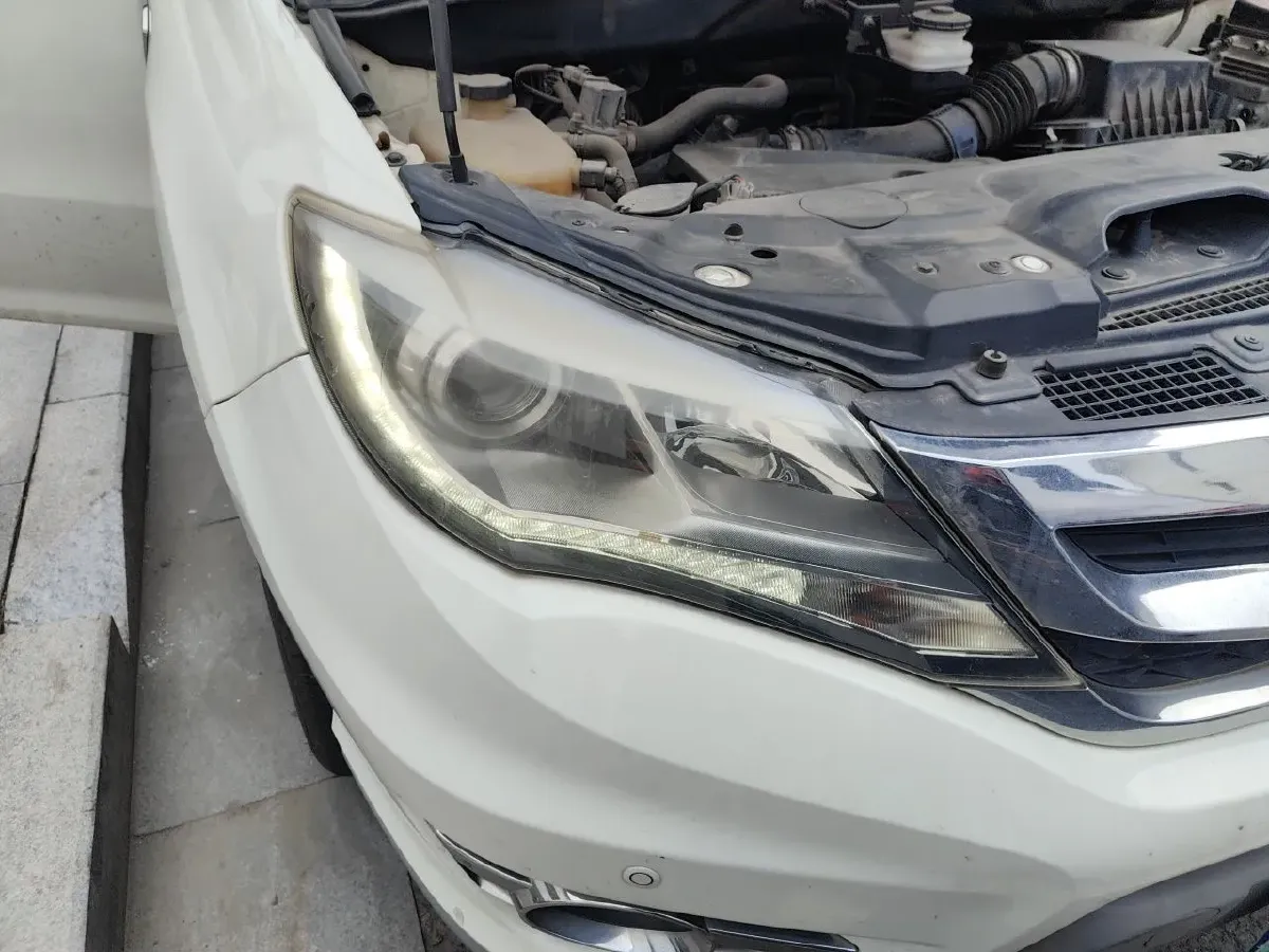 2015 BYD S7 2.0T 205HP L4 6DCT,autocango,china used car exporter,china ev exporter,chinese used car exporter,chinese used ev exporter
