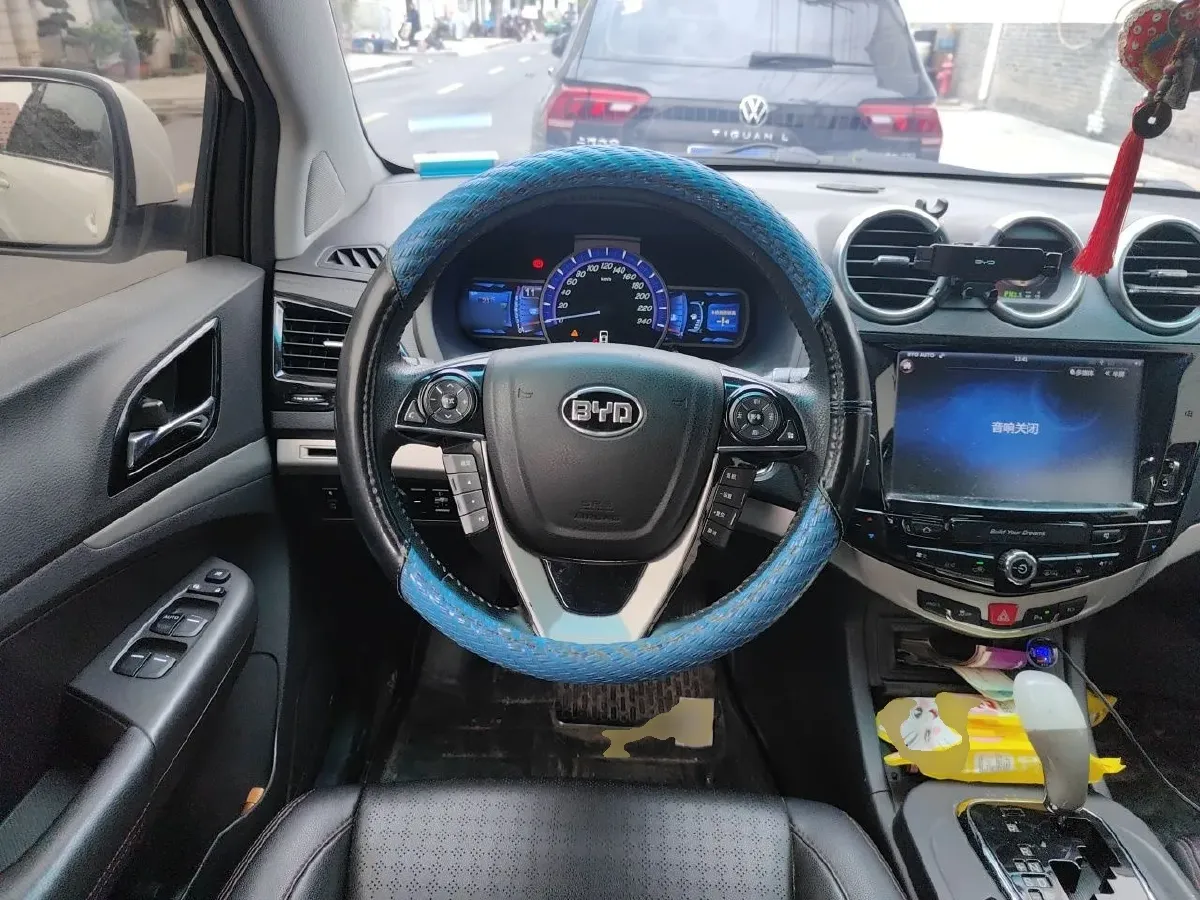 2015 BYD S7 2.0T 205HP L4 6DCT,autocango,china used car exporter,china ev exporter,chinese used car exporter,chinese used ev exporter