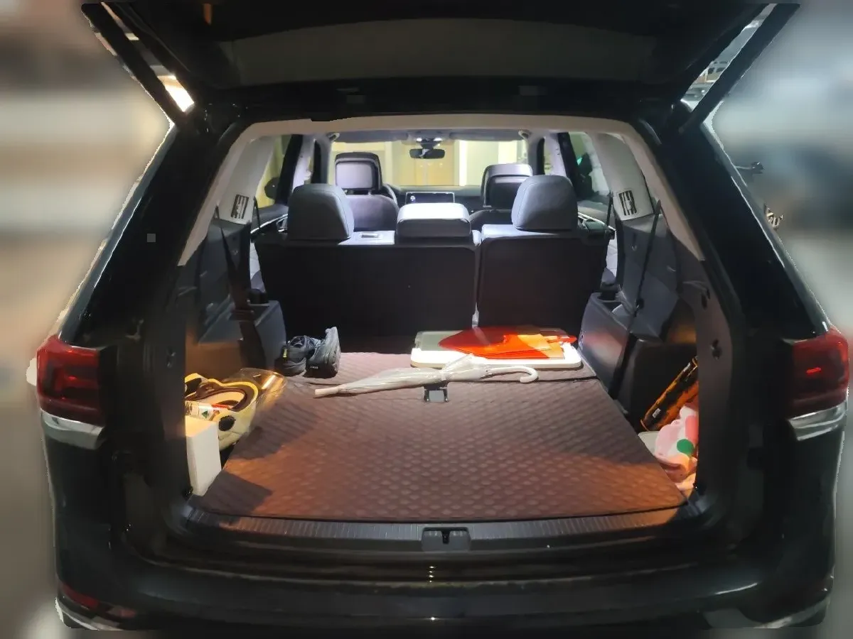2024 Volkswagen Teramont 2.0T 220HP L4 7DCT,autocango,china used car exporter,china ev exporter,chinese used car exporter,chinese used ev exporter
