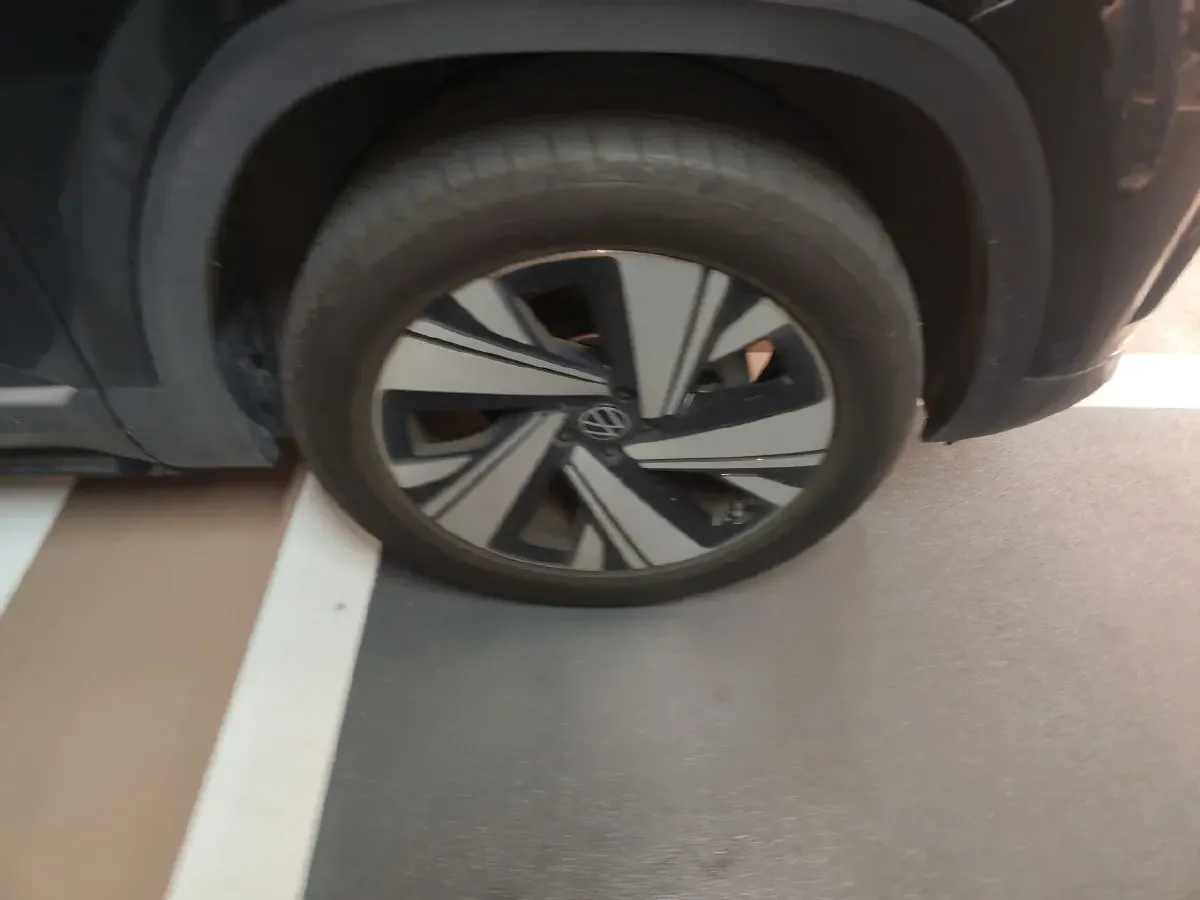 2024 Volkswagen Teramont 2.0T 220HP L4 7DCT,autocango,china used car exporter,china ev exporter,chinese used car exporter,chinese used ev exporter
