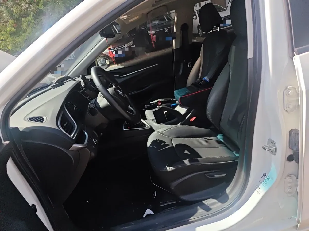 2019 ChangAn CS85 Coupe 2.0T 233HP L4 8AT,autocango,china used car exporter,china ev exporter,chinese used car exporter,chinese used ev exporter