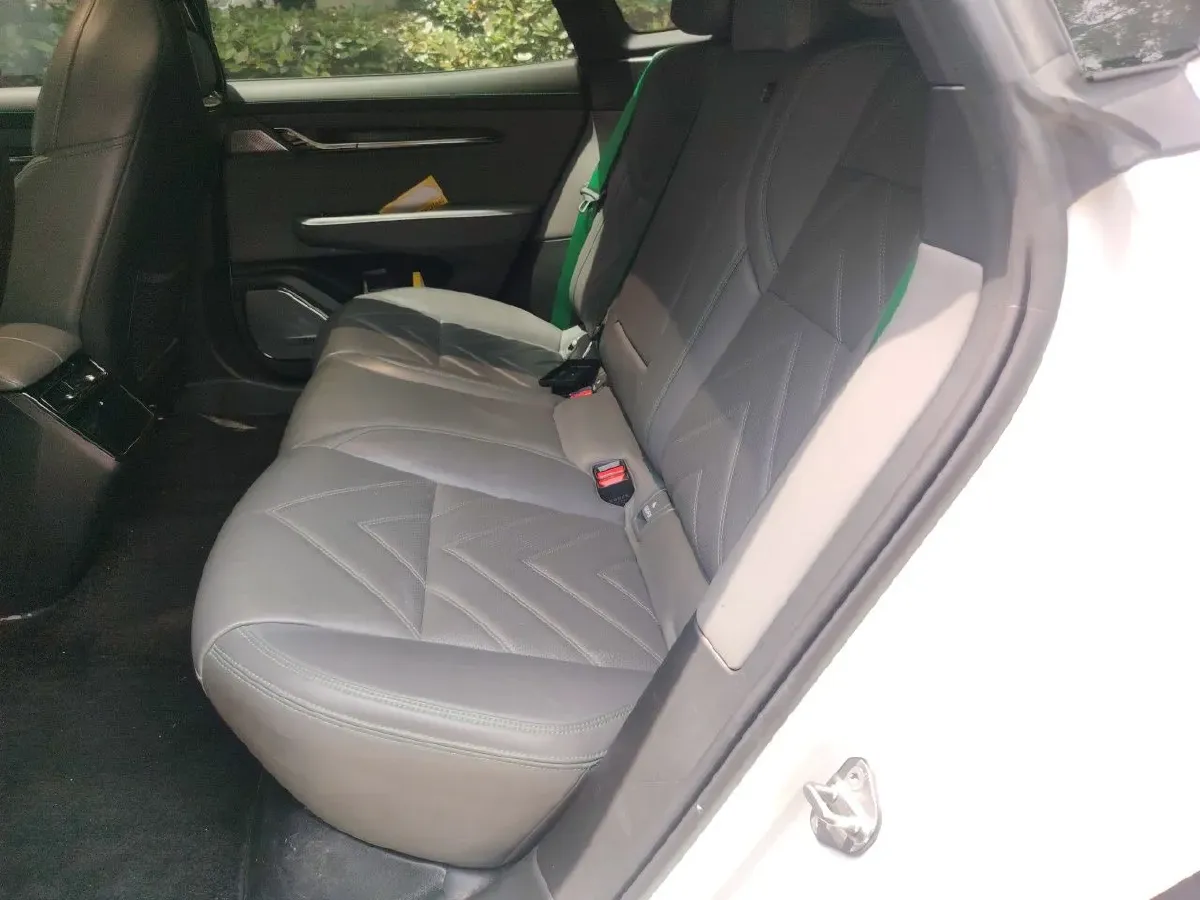2022 Zeekr 001 BEV 100KWH,autocango,china used car exporter,china ev exporter,chinese used car exporter,chinese used ev exporter