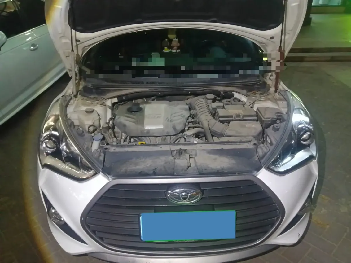 2015 Hyundai Veloster 1.6T 204HP L4 7DCT,autocango,china used car exporter,china ev exporter,chinese used car exporter,chinese used ev exporter