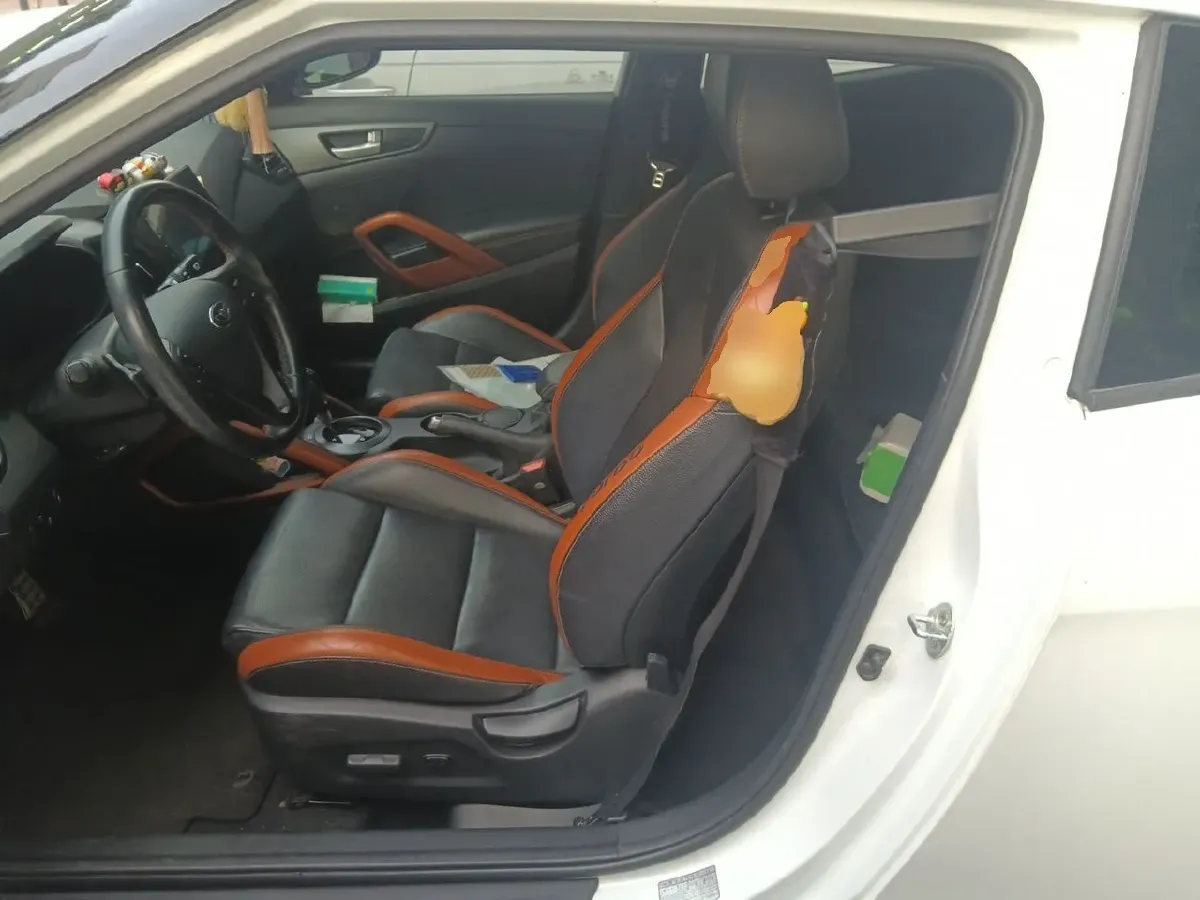 2015 Hyundai Veloster 1.6T 204HP L4 7DCT,autocango,china used car exporter,china ev exporter,chinese used car exporter,chinese used ev exporter