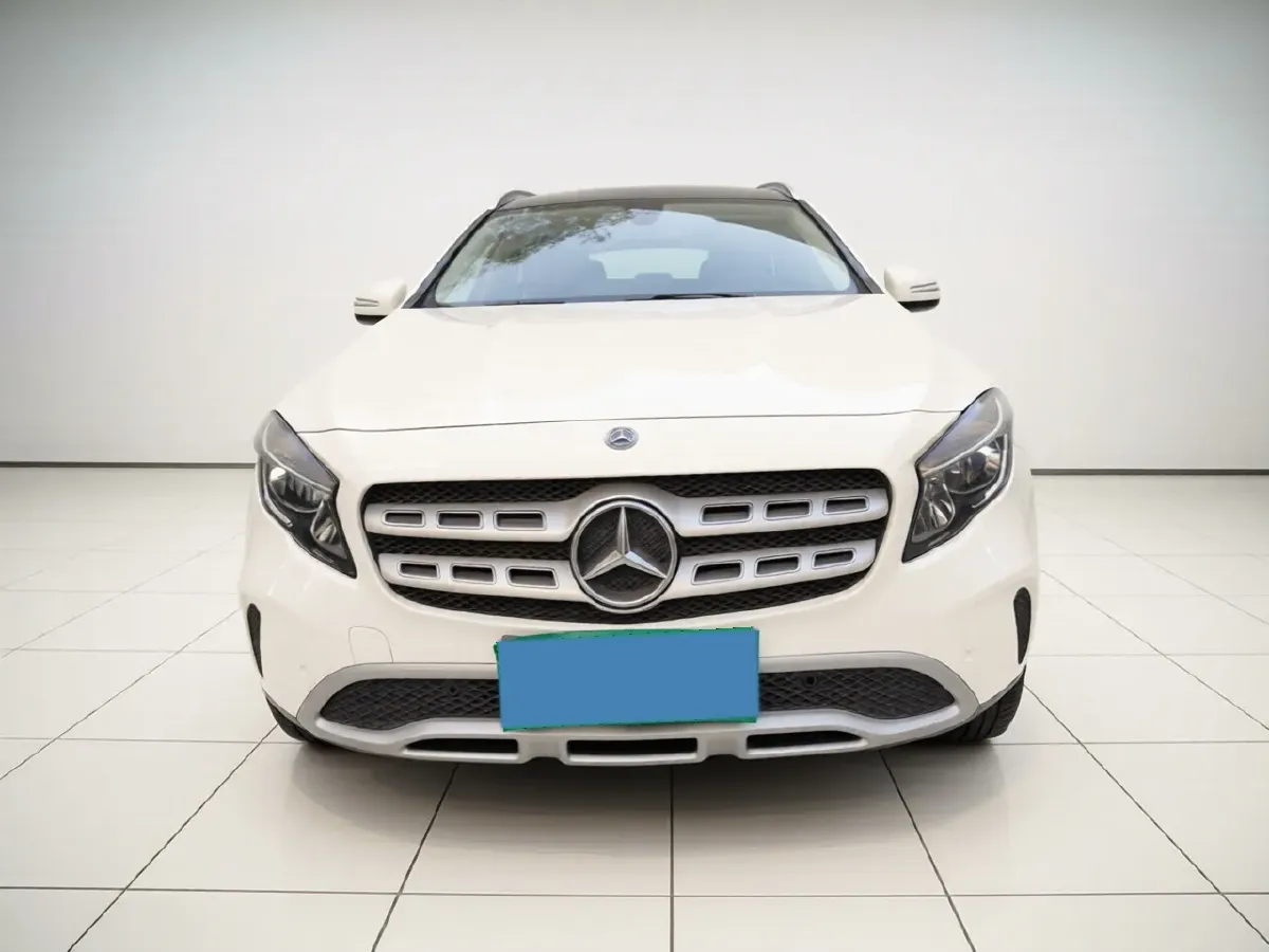 2019 Mercedes-Benz GLA Class 1.6T 156HP L4 7DCT,autocango,china used car exporter,china ev exporter,chinese used car exporter,chinese used ev exporter