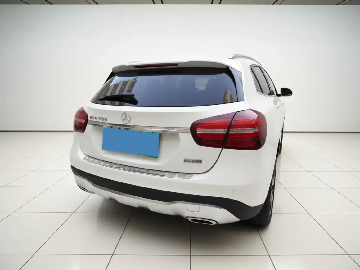 2019 Mercedes-Benz GLA Class 1.6T 156HP L4 7DCT,autocango,china used car exporter,china ev exporter,chinese used car exporter,chinese used ev exporter