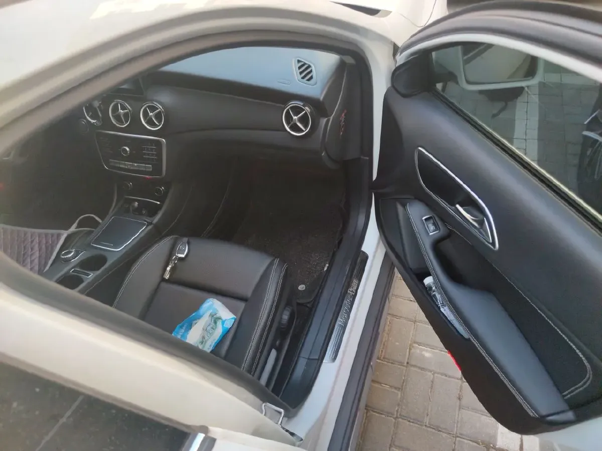 2019 Mercedes-Benz GLA Class 1.6T 156HP L4 7DCT,autocango,china used car exporter,china ev exporter,chinese used car exporter,chinese used ev exporter