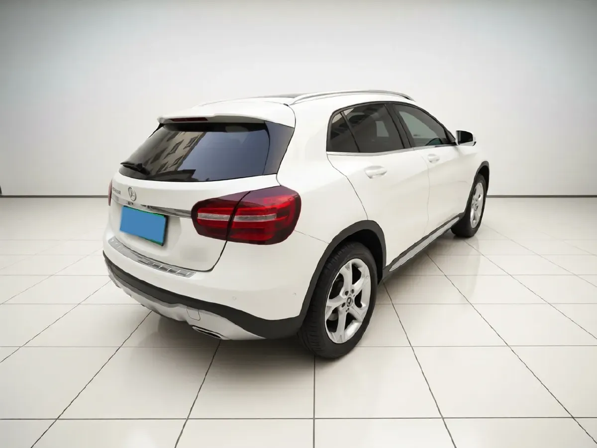 2019 Mercedes-Benz GLA Class 1.6T 156HP L4 7DCT,autocango,china used car exporter,china ev exporter,chinese used car exporter,chinese used ev exporter