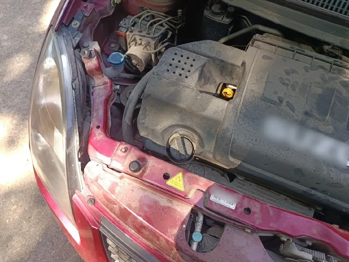 2013 Suzuki Swift 1.5L 103HP L4 5MT,autocango,china used car exporter,china ev exporter,chinese used car exporter,chinese used ev exporter