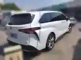 2024 Toyota Sienna 2.5L 189HP L4 E-CVT Hybrid