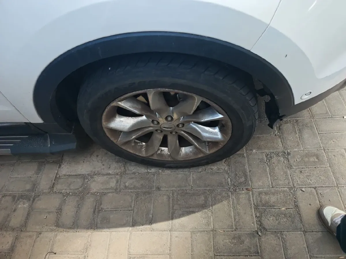 2013 Ford Explorer 3.5L 291HP V6 6AT,autocango,china used car exporter,china ev exporter,chinese used car exporter,chinese used ev exporter