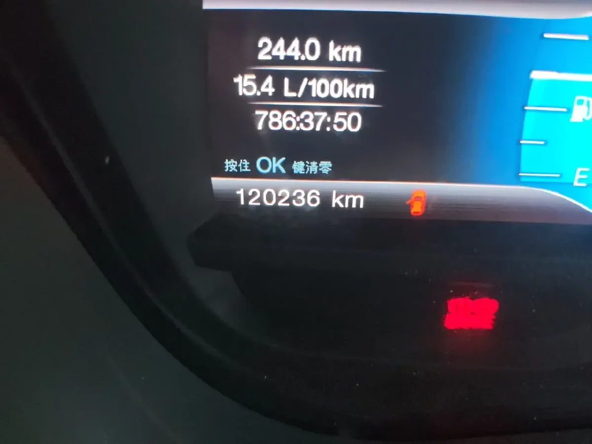 2013 Ford Explorer 3.5L 291HP V6 6AT,autocango,china used car exporter,china ev exporter,chinese used car exporter,chinese used ev exporter