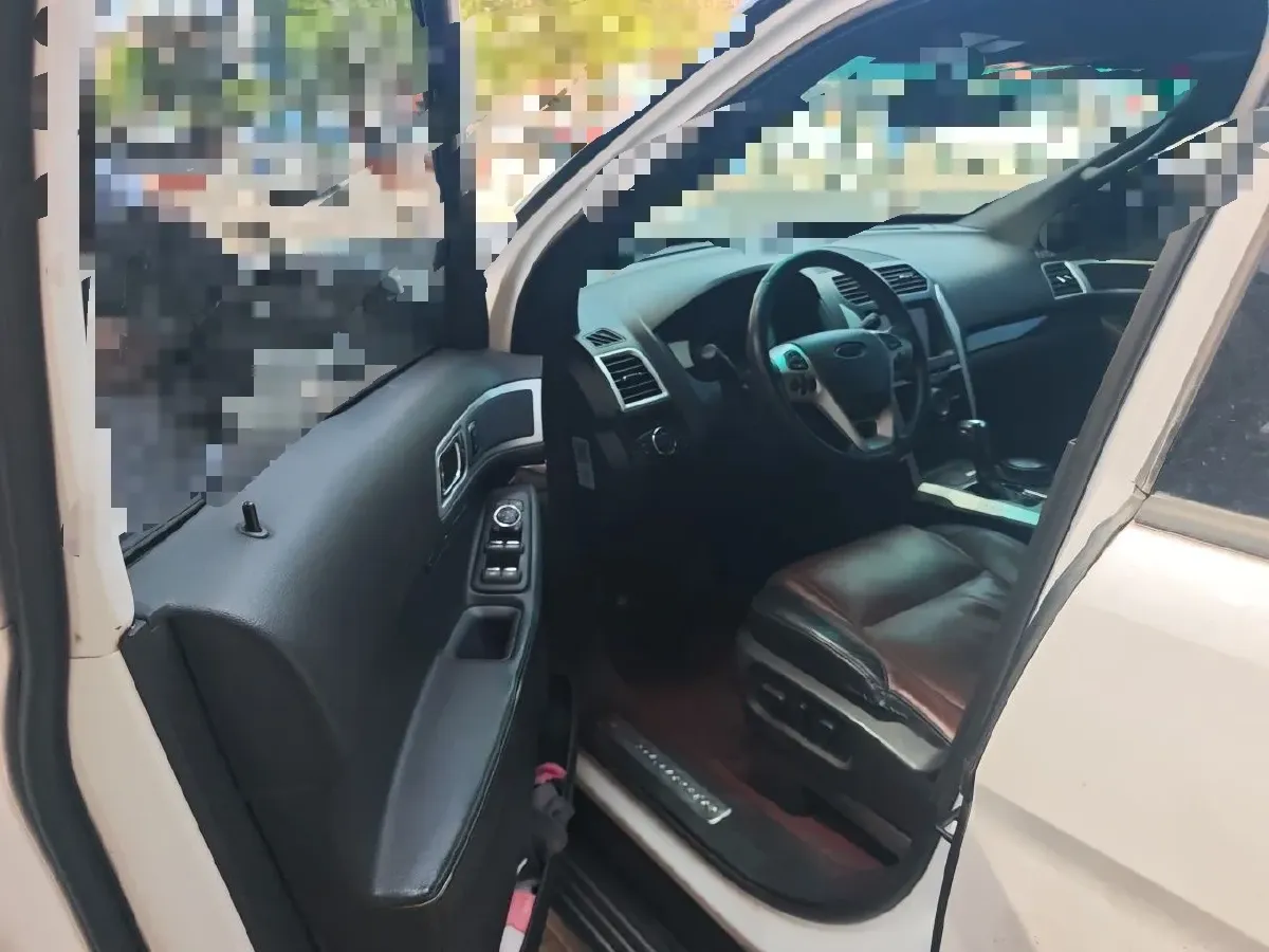 2013 Ford Explorer 3.5L 291HP V6 6AT,autocango,china used car exporter,china ev exporter,chinese used car exporter,chinese used ev exporter