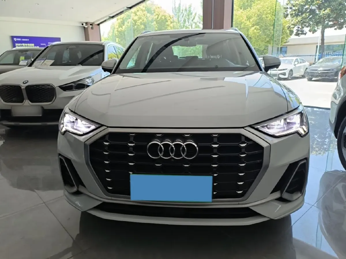 2023 BMW X2 2.0T 178HP L4 8AT,autocango,china used car exporter,china ev exporter,chinese used car exporter,chinese used ev exporter