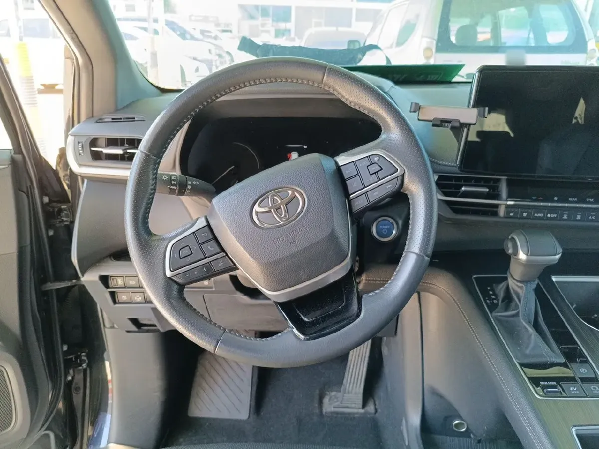 2021 Toyota Sienna 2.5L 192HP L4 E-CVT Hybrid,autocango,china used car exporter,china ev exporter,chinese used car exporter,chinese used ev exporter