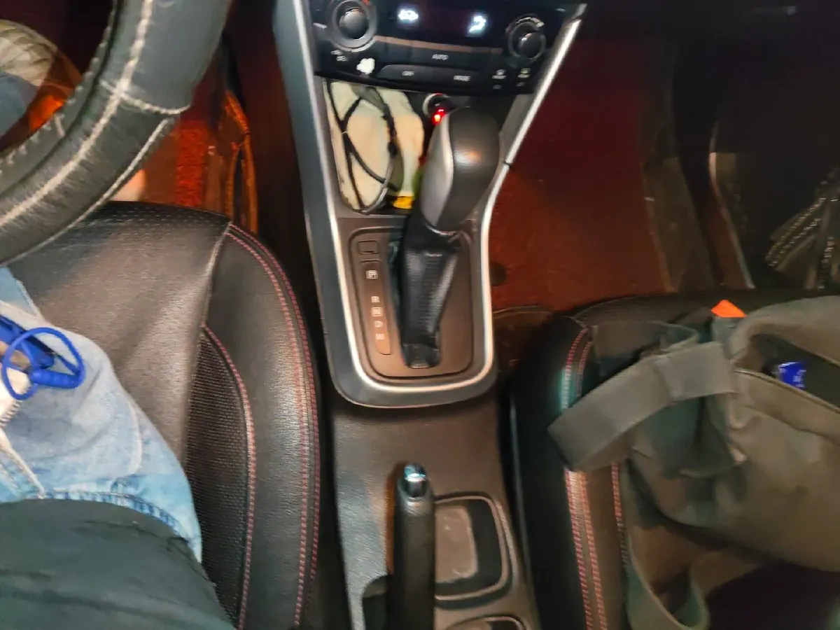 2014 Suzuki S-cross 1.6L 122HP L4 CVT,autocango,china used car exporter,china ev exporter,chinese used car exporter,chinese used ev exporter
