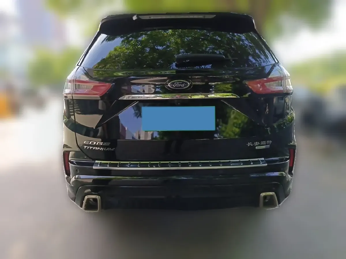 2020 Ford Edge 2.0T 245HP L4 8AT,autocango,china used car exporter,china ev exporter,chinese used car exporter,chinese used ev exporter