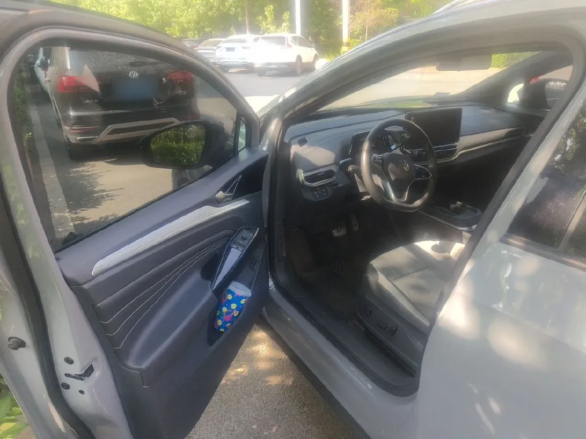 2022 Volkswagen ID.4 Crozz BEV 55.7KWH,autocango,china used car exporter,china ev exporter,chinese used car exporter,chinese used ev exporter