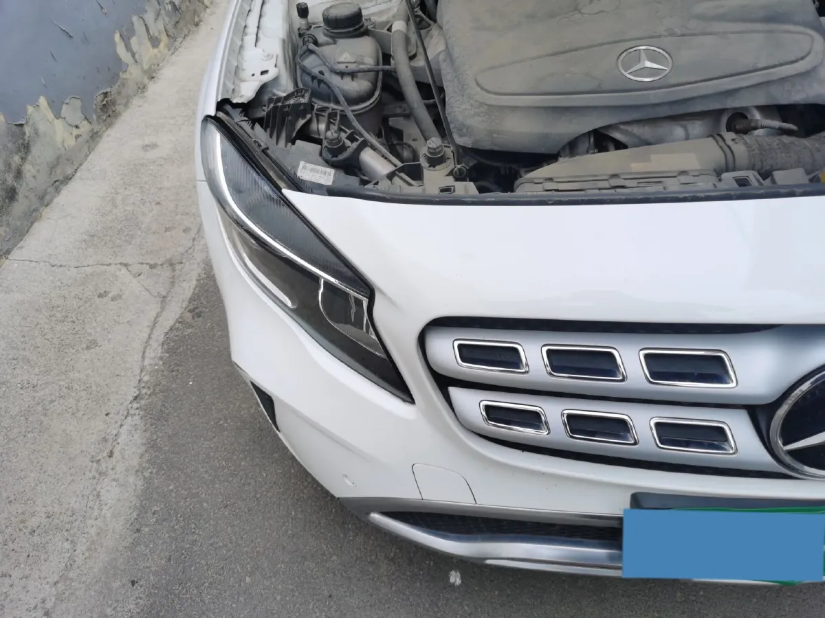 2017 Mercedes-Benz GLA Class 1.6T 156HP L4 7DCT,autocango,china used car exporter,china ev exporter,chinese used car exporter,chinese used ev exporter