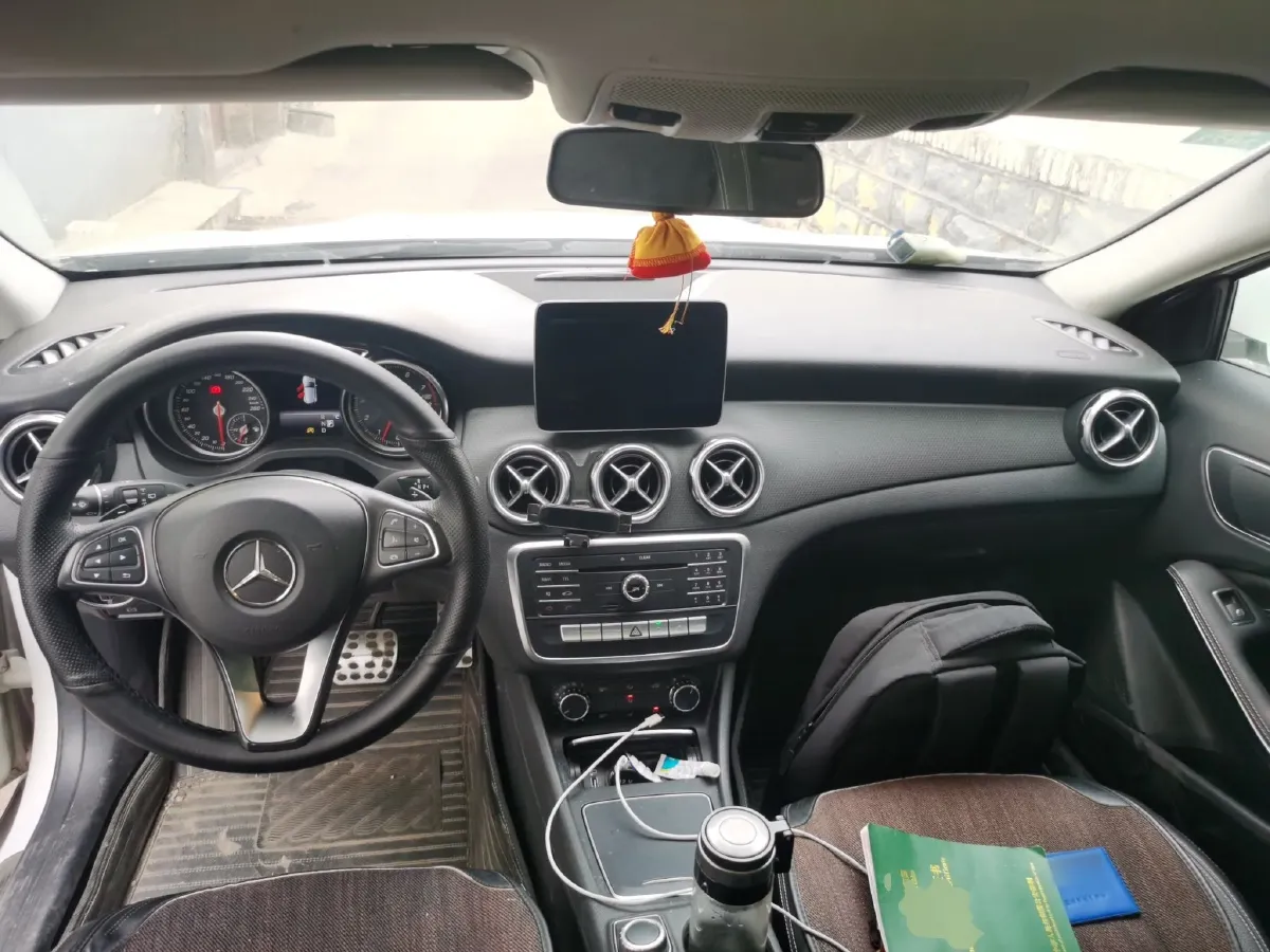 2017 Mercedes-Benz GLA Class 1.6T 156HP L4 7DCT,autocango,china used car exporter,china ev exporter,chinese used car exporter,chinese used ev exporter