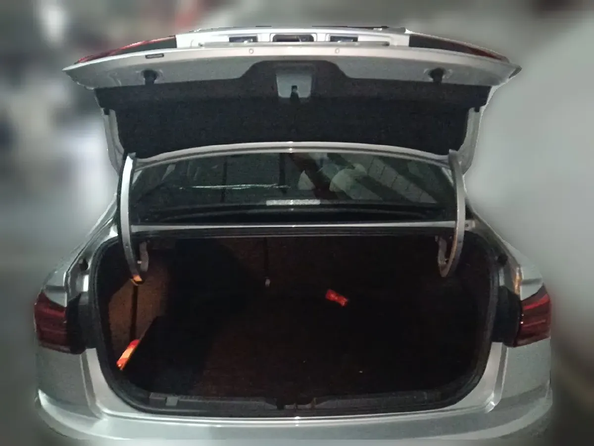 2020 Geely Emgrand GSe BEV 61.9KWH,autocango,china used car exporter,china ev exporter,chinese used car exporter,chinese used ev exporter