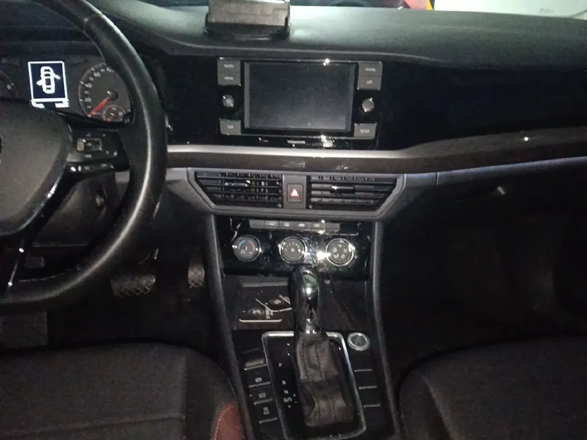 2020 Geely Emgrand GSe BEV 61.9KWH,autocango,china used car exporter,china ev exporter,chinese used car exporter,chinese used ev exporter