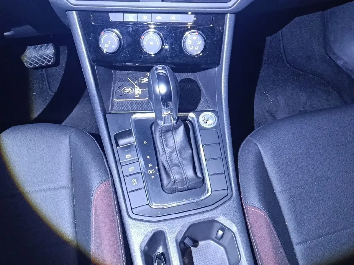 2020 Geely Emgrand GSe BEV 61.9KWH,autocango,china used car exporter,china ev exporter,chinese used car exporter,chinese used ev exporter