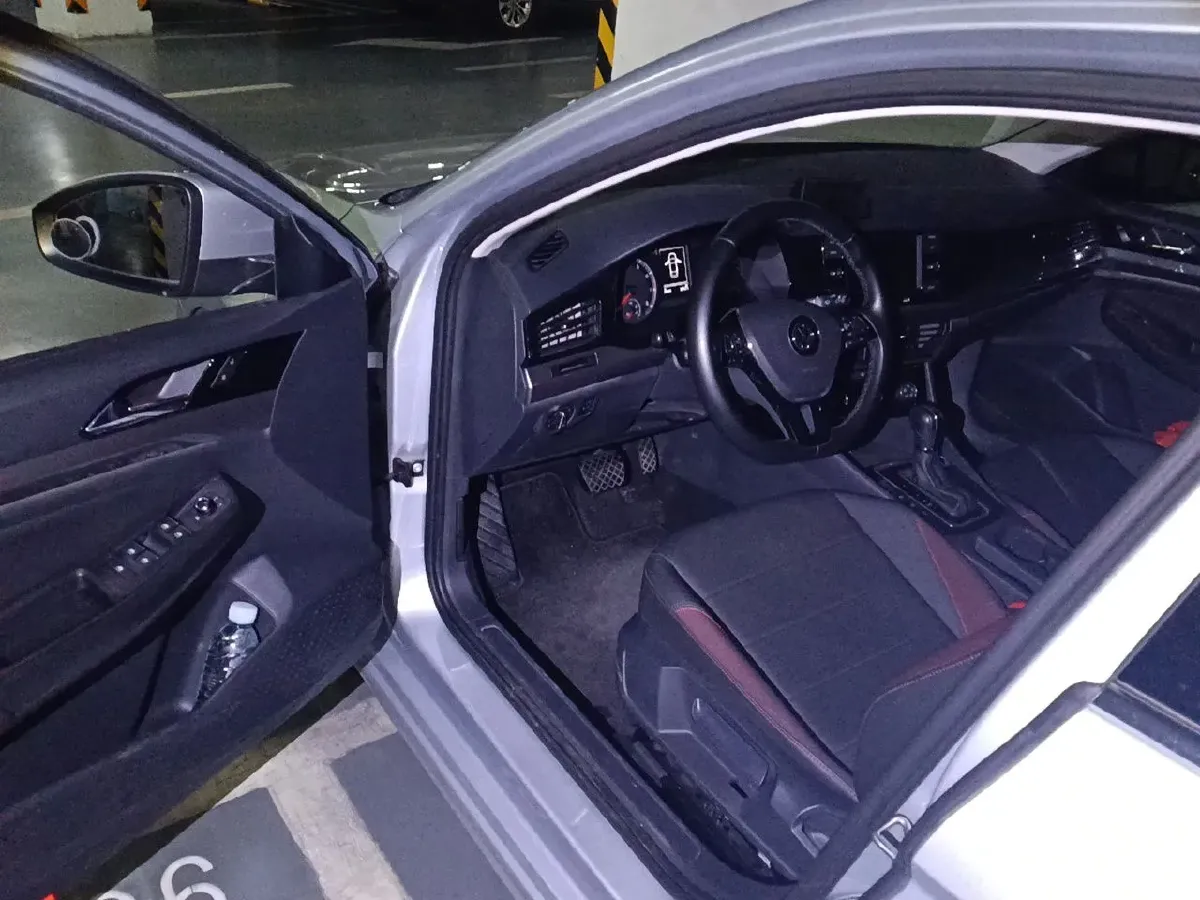 2020 Geely Emgrand GSe BEV 61.9KWH,autocango,china used car exporter,china ev exporter,chinese used car exporter,chinese used ev exporter