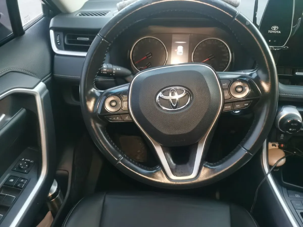 2022 Toyota Wildlander 2.0L 171HP L4 CVT,autocango,china used car exporter,china ev exporter,chinese used car exporter,chinese used ev exporter