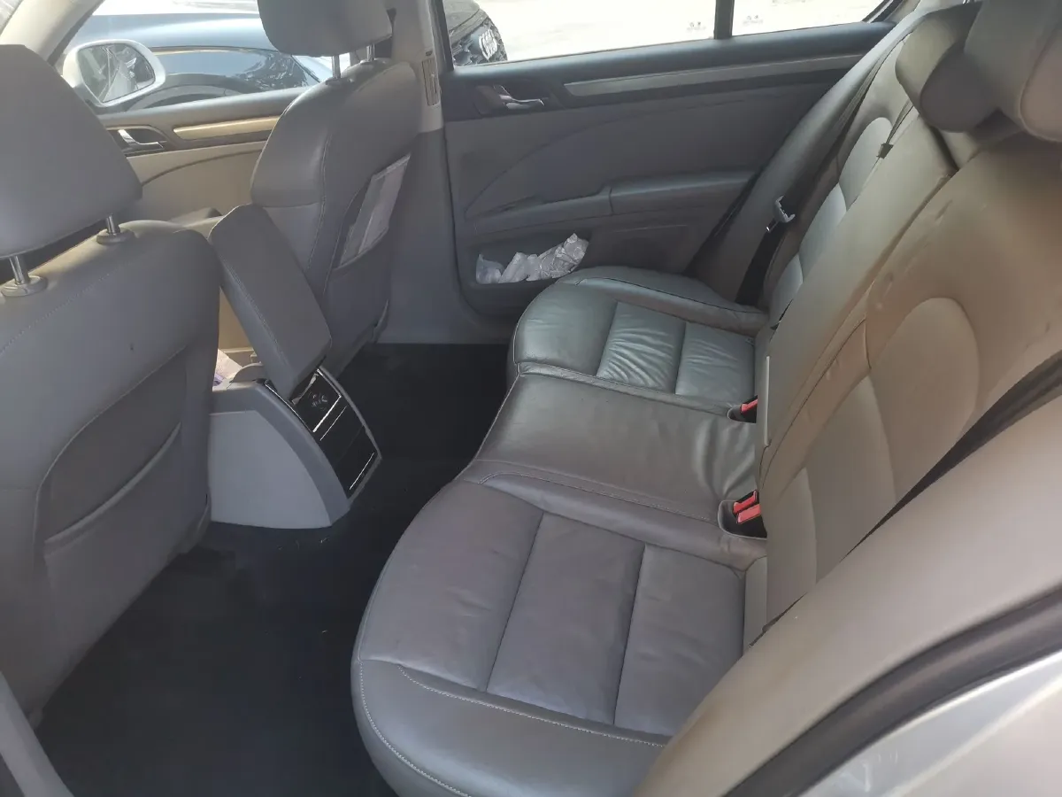 2013 Skoda Superb 1.4T 131HP L4 7DCT,autocango,china used car exporter,china ev exporter,chinese used car exporter,chinese used ev exporter