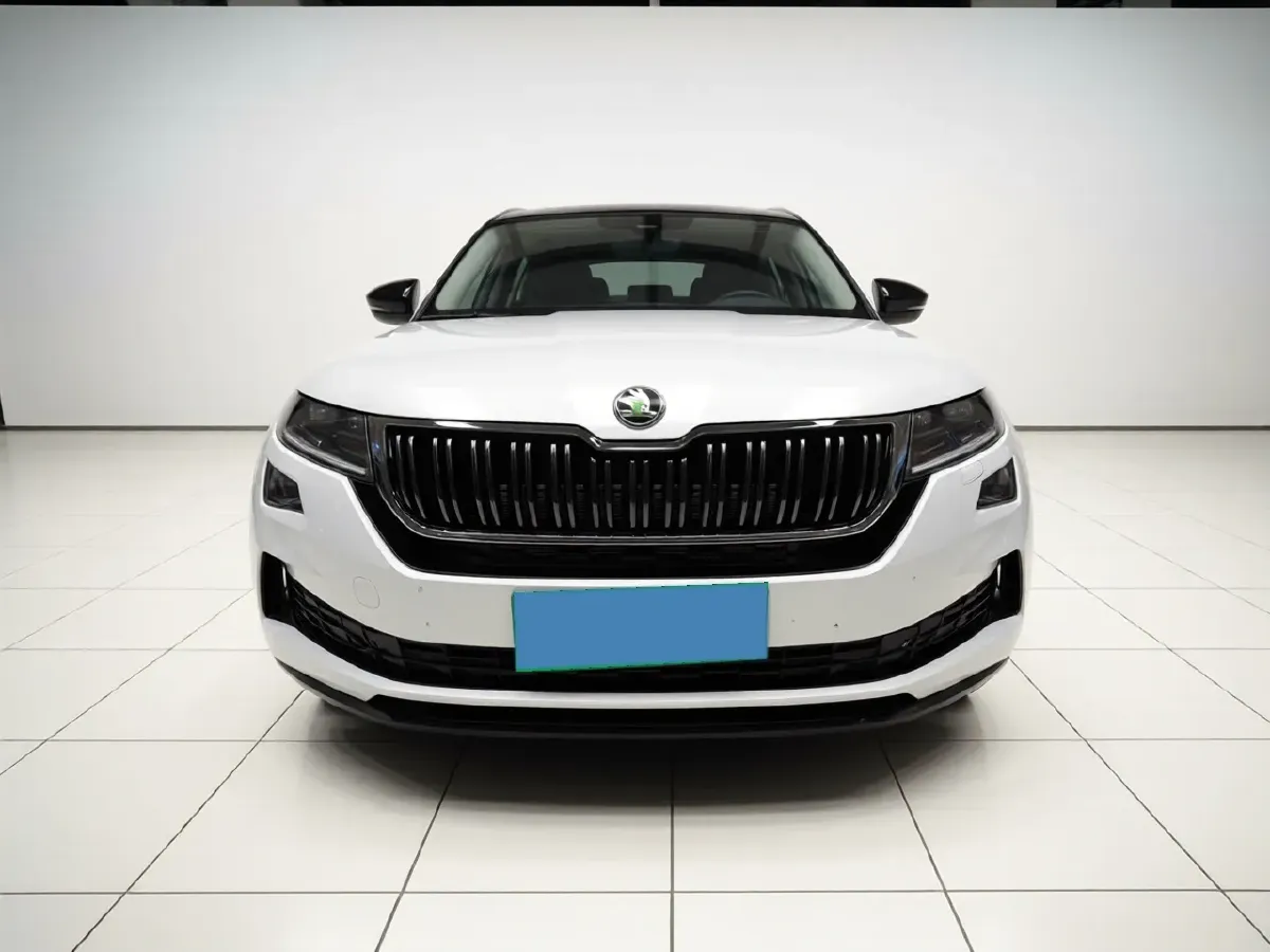 2021 Skoda Kodiak GT 2.0T 186HP L4 7DCT,autocango,china used car exporter,china ev exporter,chinese used car exporter,chinese used ev exporter
