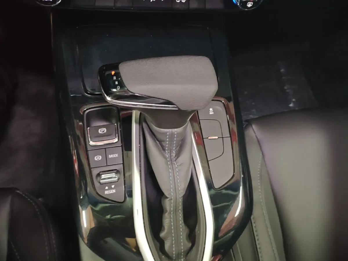 2022 Chevrolet Menlo BEV 61.1KWH,autocango,china used car exporter,china ev exporter,chinese used car exporter,chinese used ev exporter
