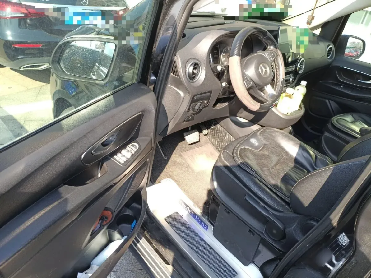 2016 Mercedes-Benz Vito 2.0T 211HP L4 7AT,autocango,china used car exporter,china ev exporter,chinese used car exporter,chinese used ev exporter