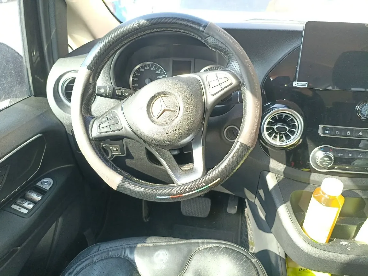 2016 Mercedes-Benz Vito 2.0T 211HP L4 7AT,autocango,china used car exporter,china ev exporter,chinese used car exporter,chinese used ev exporter