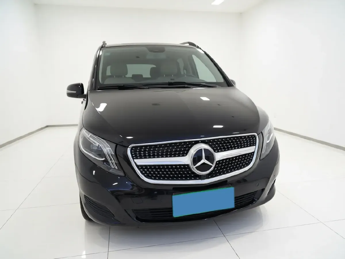 2016 Mercedes-Benz Vito 2.0T 211HP L4 7AT,autocango,china used car exporter,china ev exporter,chinese used car exporter,chinese used ev exporter