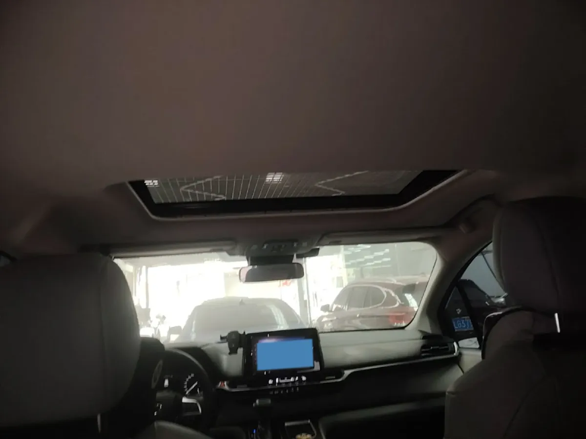 2023 Toyota Granvia 2.5L 189HP L4 E-CVT Hybrid,autocango,china used car exporter,china ev exporter,chinese used car exporter,chinese used ev exporter