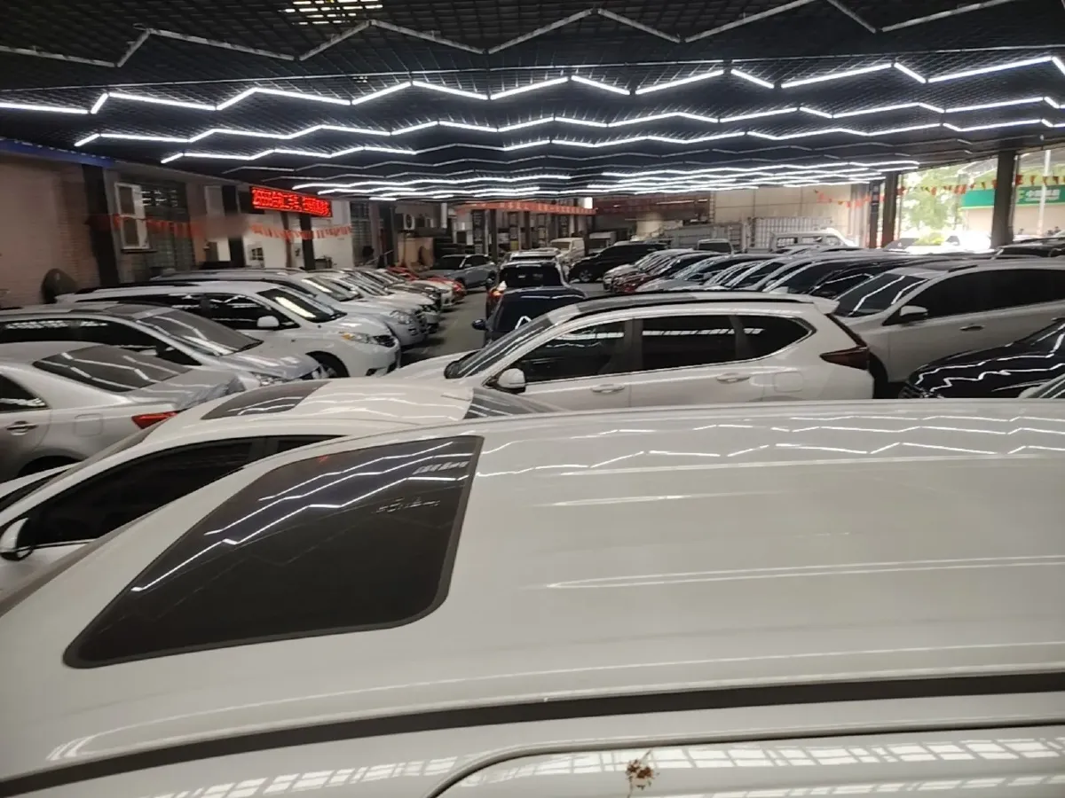 2023 Toyota Granvia 2.5L 189HP L4 E-CVT Hybrid,autocango,china used car exporter,china ev exporter,chinese used car exporter,chinese used ev exporter